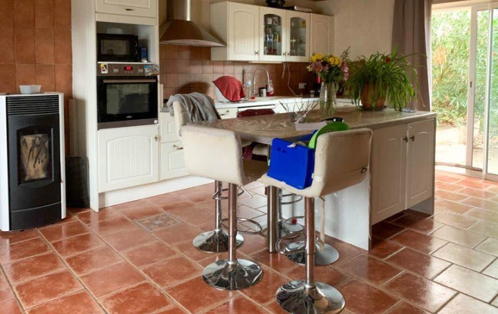 Maison SAUZE-VAUSSAIS (79190)  152 m2 165 850 € 