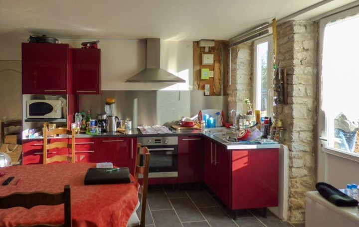 Maison VILLEFAGNAN (16240)  137 m2 129 600 € 