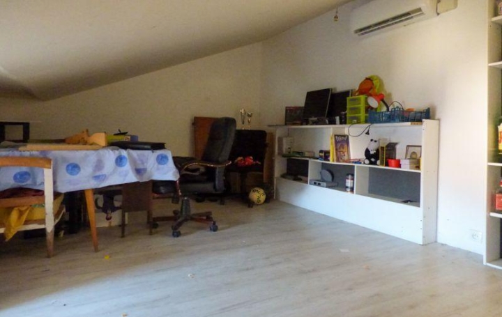 Maison VILLEFAGNAN (16240)  137 m2 129 600 € 