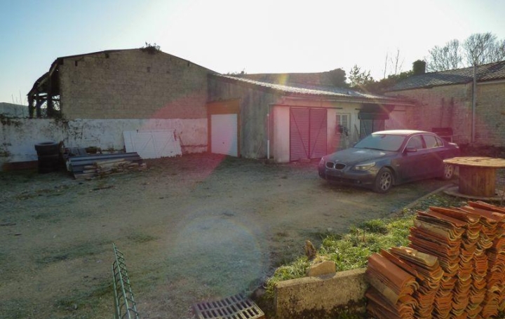 Maison VILLEFAGNAN (16240)  137 m2 129 600 € 