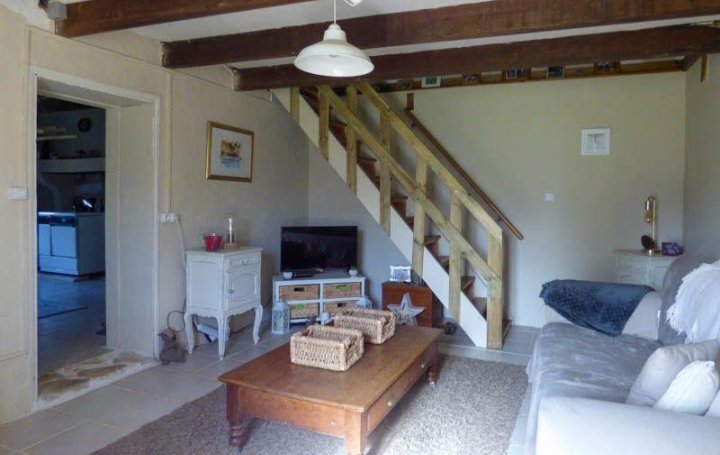 Maison MELLE (79500)  85 m2 55 500 € 