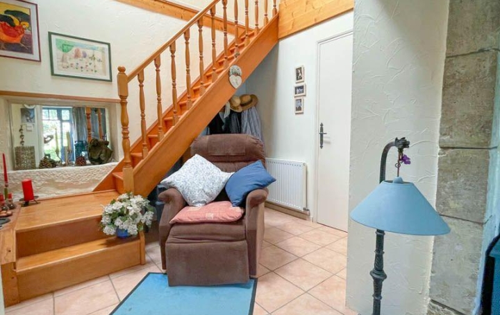 Maison SAUZE-VAUSSAIS (79190)  220 m2 148 000 € 