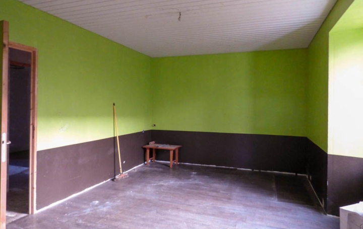 Maison de village CHEF-BOUTONNE (79110)  83 m2 98 460 € 