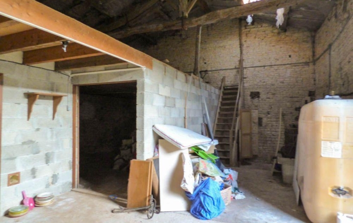 Maison de village CHEF-BOUTONNE (79110)  83 m2 98 460 € 