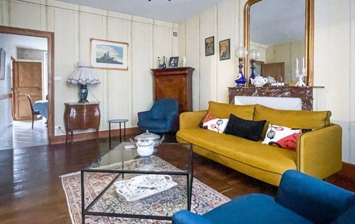 Maison SAUZE-VAUSSAIS (79190)  207 m2 223 000 € 