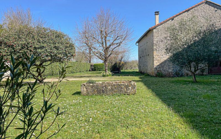 Maison SAUZE-VAUSSAIS (79190)  207 m2 223 000 € 