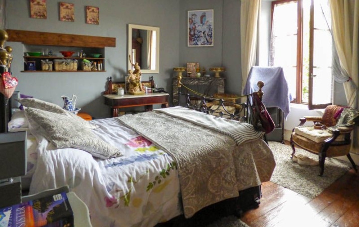 Maison de ville SAUZE-VAUSSAIS (79190)  142 m2 119 350 € 