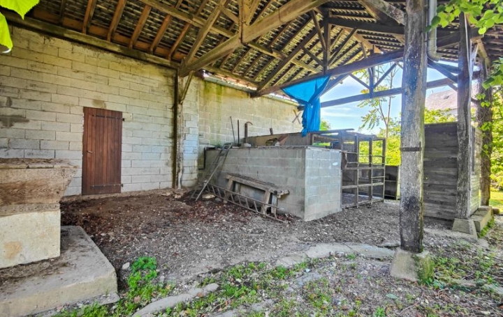 Maison SAUZE-VAUSSAIS (79190)  194 m2 139 800 € 