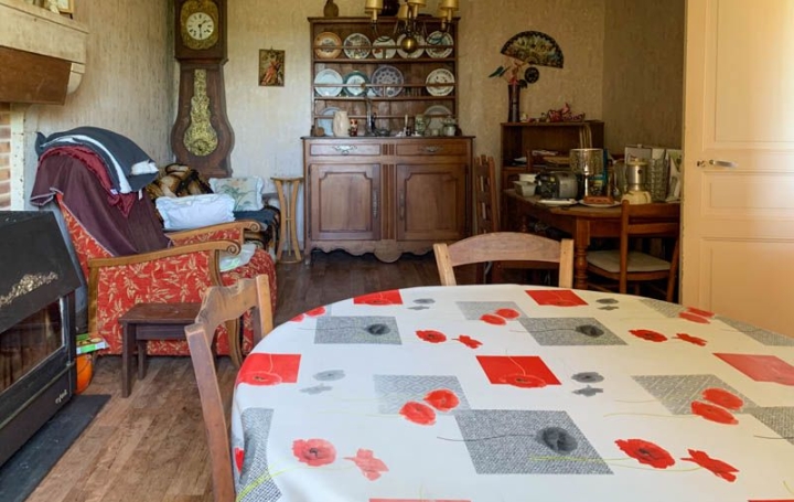 Maison RUFFEC (16700)  95 m2 88 000 € 