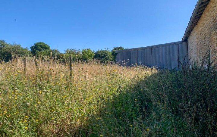 Maison RUFFEC (16700)  95 m2 88 000 € 