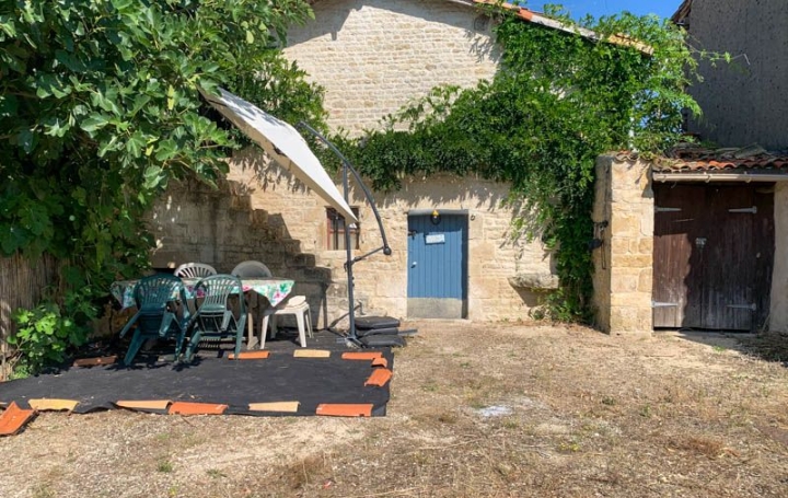 Maison SAUZE-VAUSSAIS (79190)  155 m2 95 180 € 