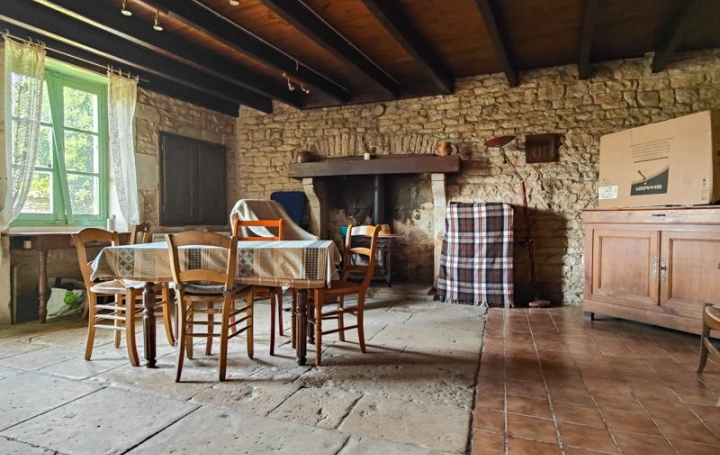 Maison SAUZE-VAUSSAIS (79190)  113 m2 98 000 € 