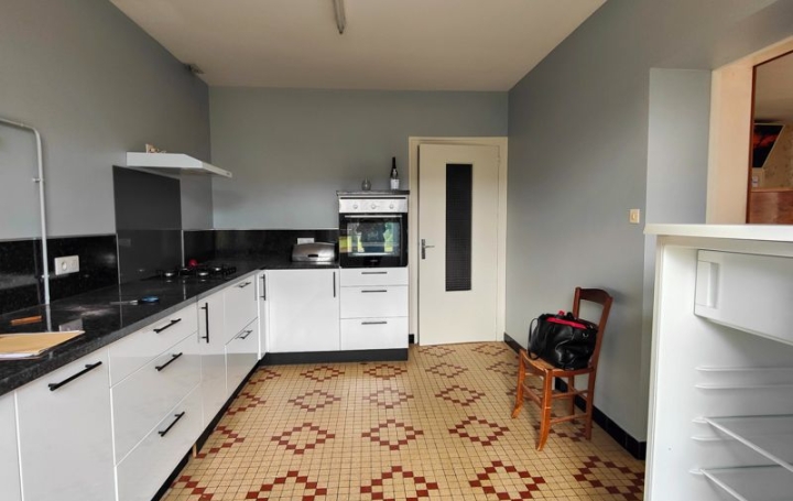 Maison CHEF-BOUTONNE (79110)  116 m2 98 460 € 