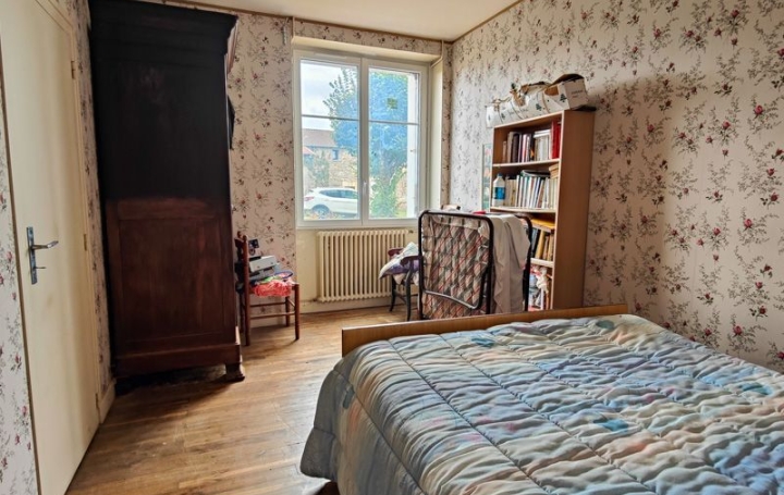 Maison CHEF-BOUTONNE (79110)  116 m2 98 460 € 