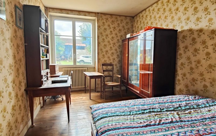 Maison CHEF-BOUTONNE (79110)  116 m2 98 460 € 