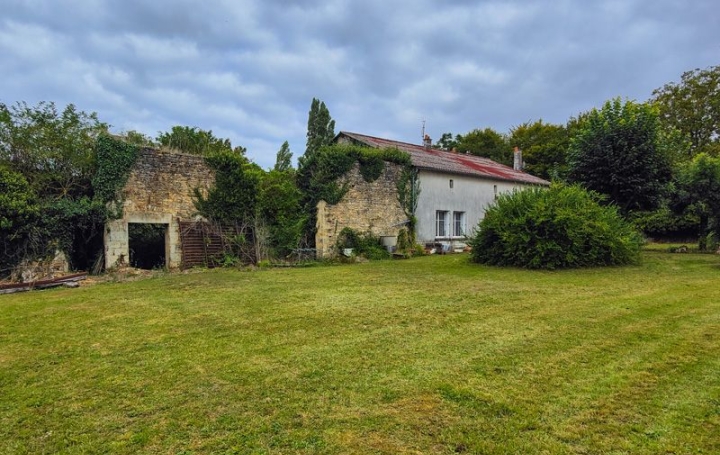 Maison CHEF-BOUTONNE (79110)  116 m2 98 460 € 