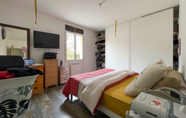 Maison RUFFEC (16700)  117 m2 169 900 € 