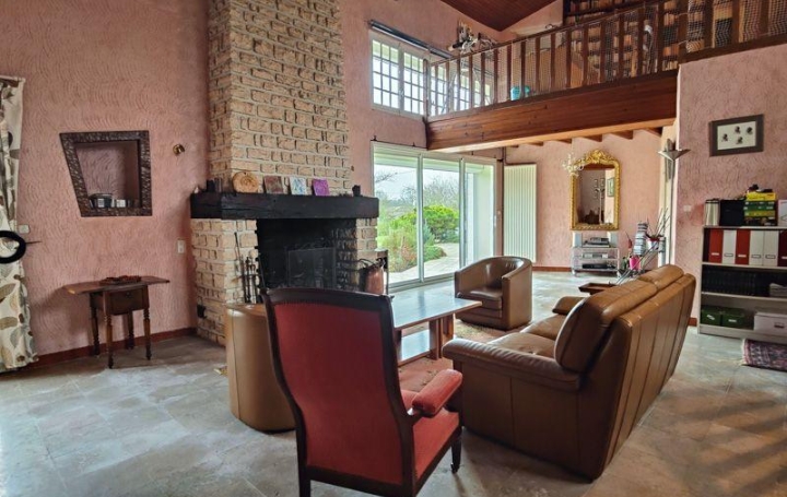 Maison SAUZE-VAUSSAIS (79190)  260 m2 249 000 € 