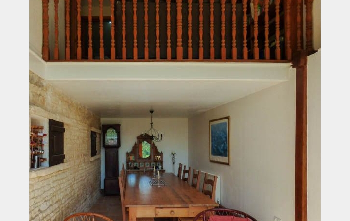 Maison CHEF-BOUTONNE (79110)  224 m2 233 640 € 