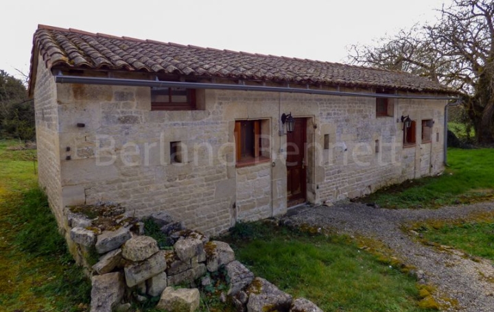 Maison VILLEFAGNAN (16240)  190 m2 150 000 € 