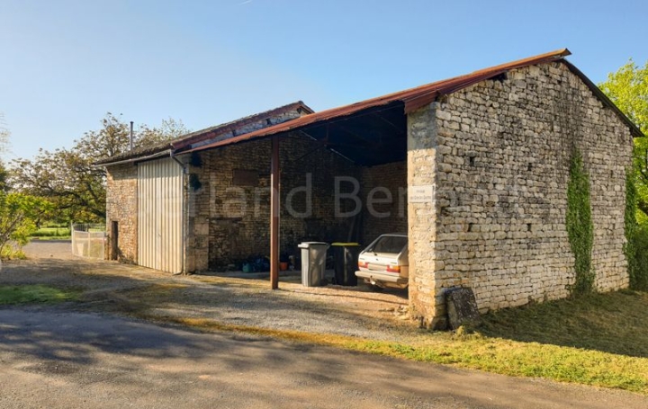 Maison VILLEFAGNAN (16240)  190 m2 150 000 € 