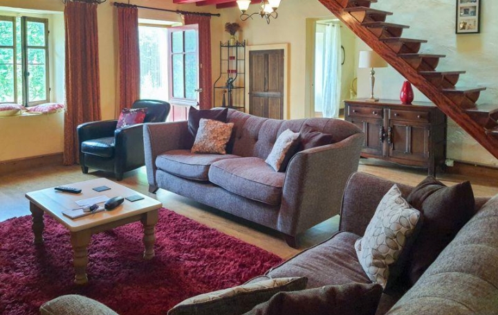 Maison SAUZE-VAUSSAIS (79190)  152 m2 160 950 € 