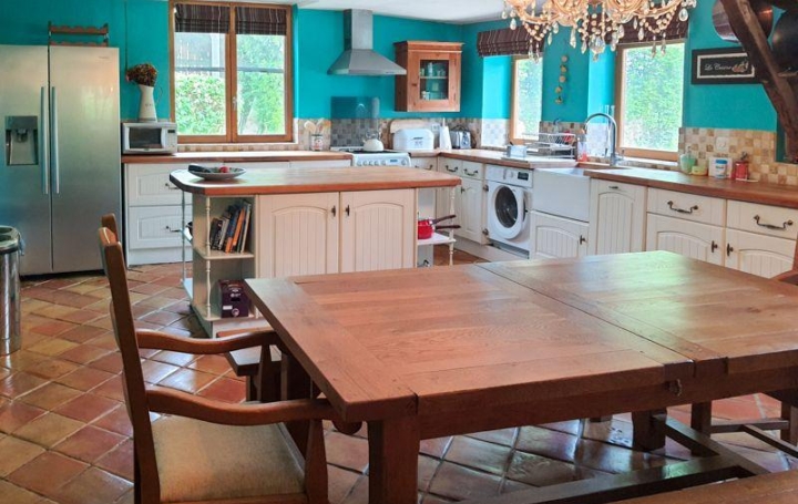 Maison SAUZE-VAUSSAIS (79190)  152 m2 160 950 € 