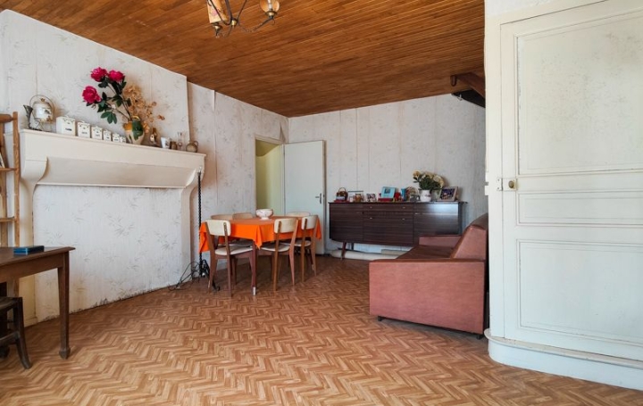 Maison SAUZE-VAUSSAIS (79190)  95 m2 66 480 € 