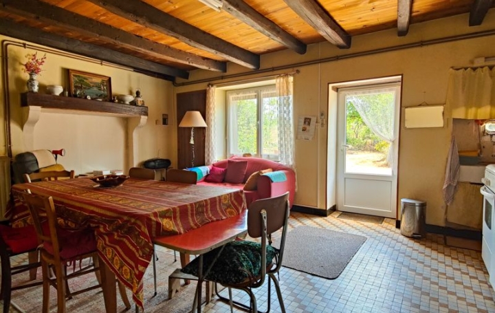 Maison SAUZE-VAUSSAIS (79190)  95 m2 66 480 € 