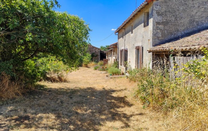 Maison SAUZE-VAUSSAIS (79190)  95 m2 66 480 € 
