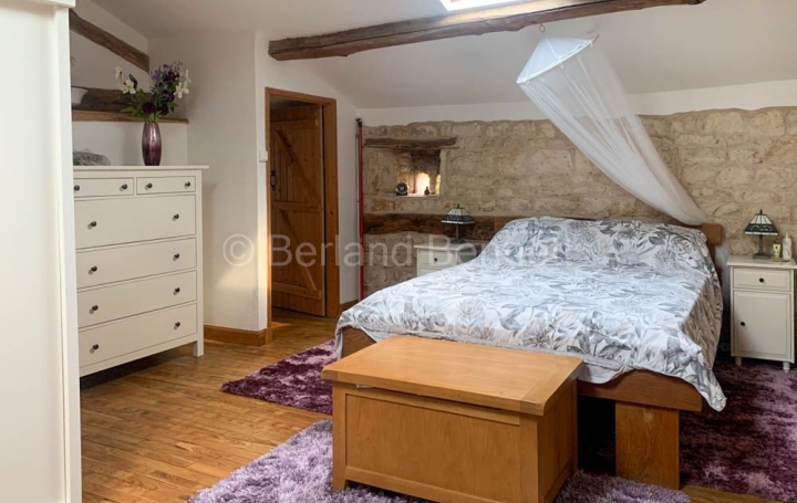 Maison SAUZE-VAUSSAIS (79190)  160 m2 233 600 € 