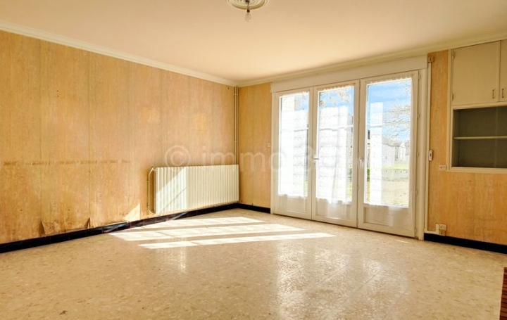 Maison CHAUNAY (86510)  145 m2 119 350 € 