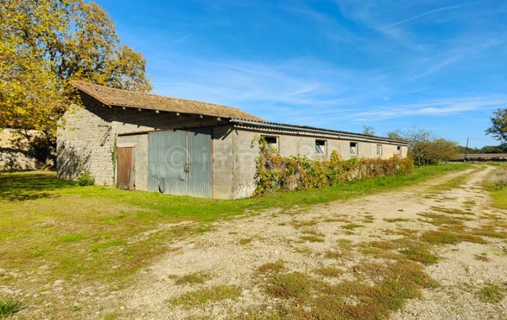 Maison CHAUNAY (86510)  145 m2 119 350 € 