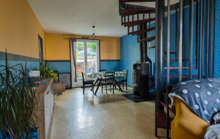 Maison SAUZE-VAUSSAIS (79190)  80 m2 82 500 € 