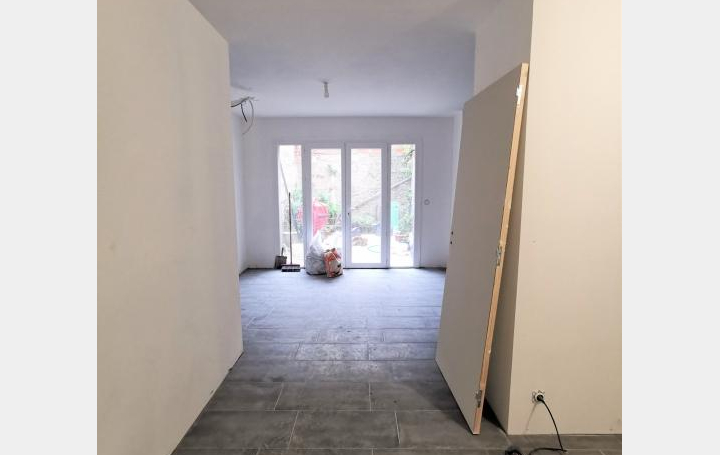 Réseau Immo-diffusion : Maison de village  PASSA  186 m2 299 000 € 