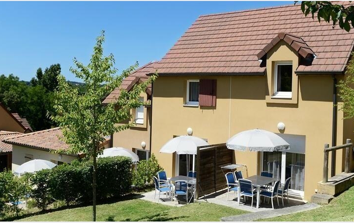 Réseau Immo-diffusion : Villa  SARLAT-LA-CANEDA  43 m2 142 374 € 