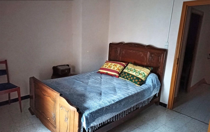 Maison de village BIZE-MINERVOIS (11120)  98 m2 96 000 € 