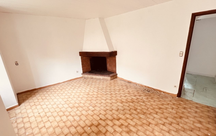 Réseau Immo-diffusion : Maison  SAINTE-VALIERE  66 m2 117 000 € 