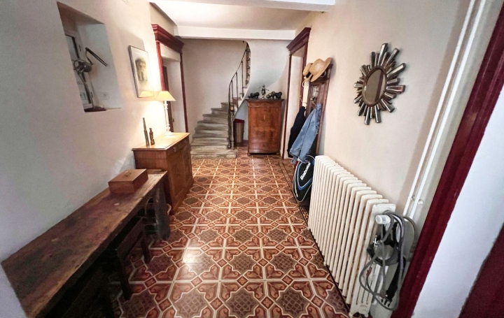 Maison de village FABREZAN (11200)  207 m2 268 000 € 