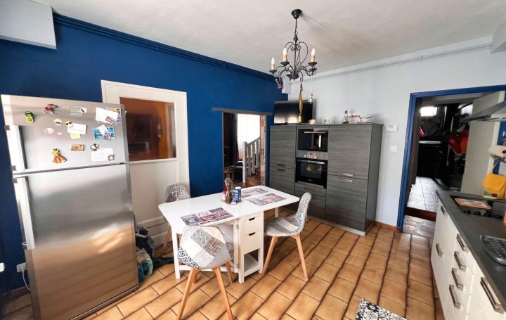 Maison AIGUES-VIVES (34210)  142 m2 235 000 € 