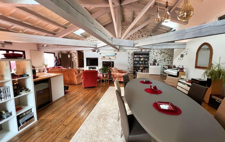 Maison TOUROUZELLE (11200)  303 m2 572 000 € 