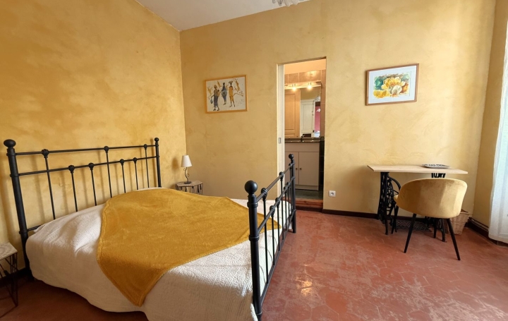 Propriété ARGELIERS (11120)  550 m2 639 000 € 