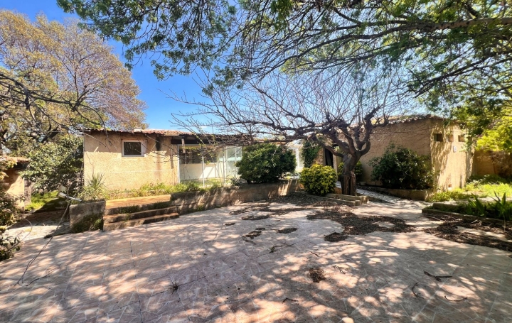 Maison ARGELIERS (11120)  227 m2 211 000 € 