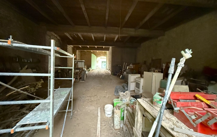 Autre POUZOLS-MINERVOIS (11120)  520 m2 109 000 € 