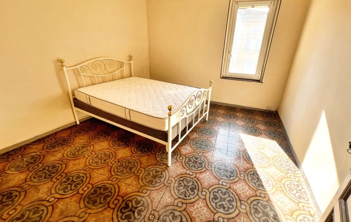 Maison BIZE-MINERVOIS (11120)  175 m2 188 000 € 