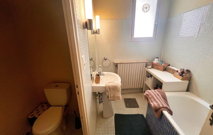 Maison AZILLE (11700)  158 m2 149 000 € 