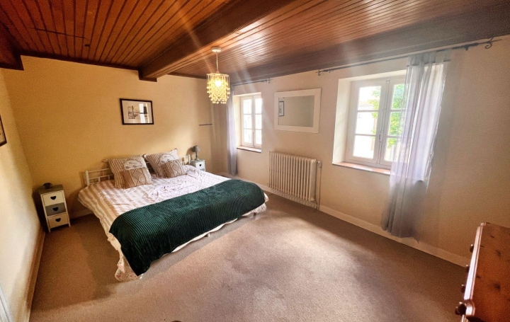 Maison AZILLE (11700)  158 m2 149 000 € 