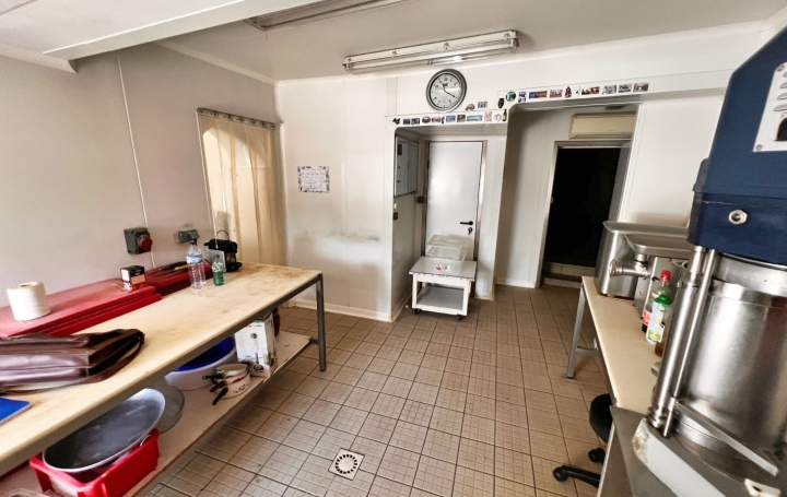 Maison ARGELIERS (11120)  220 m2 211 000 € 