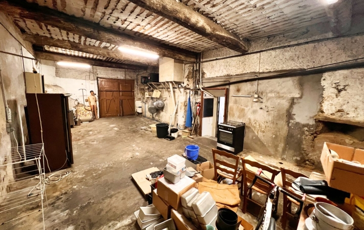 Maison ARGELIERS (11120)  220 m2 211 000 € 