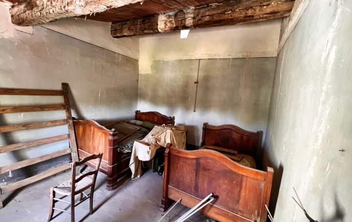 Maison ARGELIERS (11120)  220 m2 211 000 € 